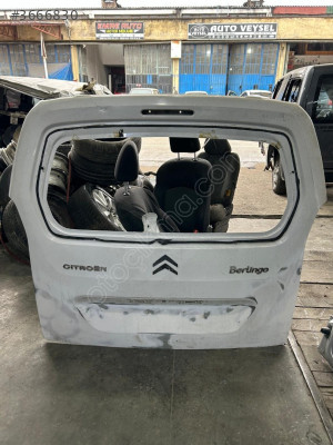 CİTROEN BERLİNGO BAGAJ KAPAĞI