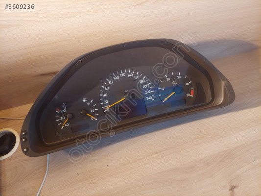 MERCEDES W 210 MAKYAJLI DIZEL KM SAATI 2000 2002