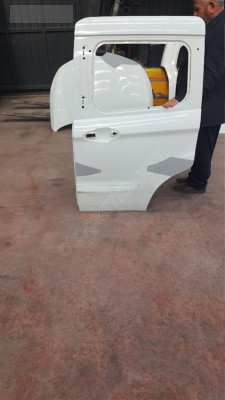 FORD COURİER SOL SAĞ SÜRGÜLÜ KAPI SEFALILAR OTO CIKMA