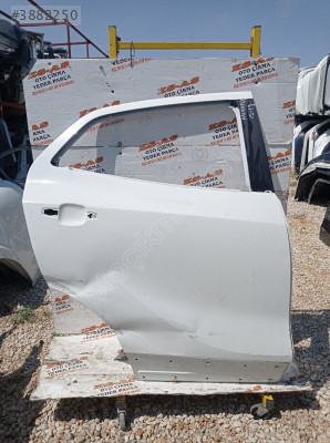 OPEL MOKKA X SAĞ ARKA KAPI ÇIKMA BOŞ 2015-2019
