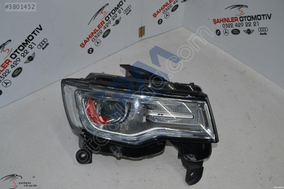 JEEP GRAND CHEROKEE WK2 SAĞ FAR M167605