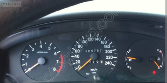Toyota Carina gösterge saati