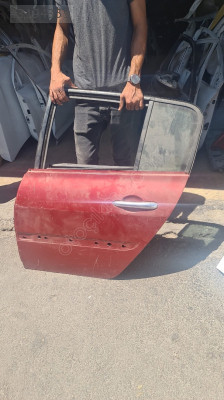 RENAULT MEGAN 2 HB KIRMIZI SAĞ SOL ARKA KAPI ORJINAL DOLU
