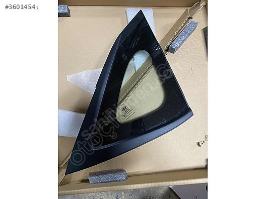HYUNDAİ İ20 KELEBEK CAM