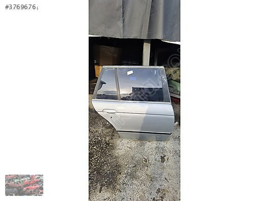 BMW E39 SAĞ ARKA KAPI