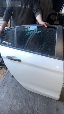 FİAT EGEA CROSS SAĞ ARKA KAPI OTO FEDAİ