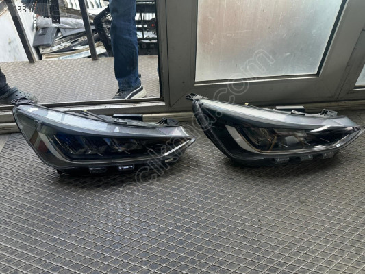 MİRİM OTODAN FORD FOCUS 2023 4.5 SAĞ FAR