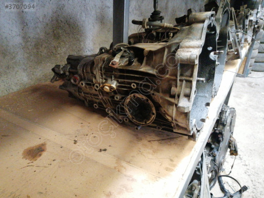 VW PASSAT 1.8 T MANUEL ŞANZIMAN ÇIKMA