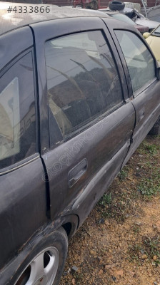 OPEL VECTRA B SAĞ ARKA KAPI.OTO ERKAN ÜNYE