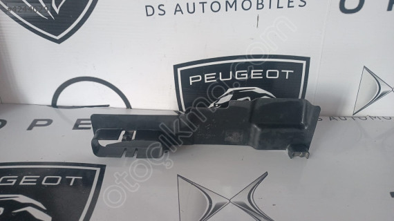 OPEL GRANDLAND X KAPUT KİLİT MUHAFAZASI ÇIKMA 9821950080