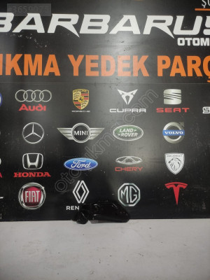 SEAT LEON Sağ Far Üst Sacı - 5F0805930 Oto Çıkma Parçaları