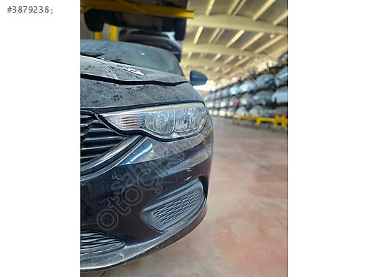 Fiat Egea Sağ Ön Far
