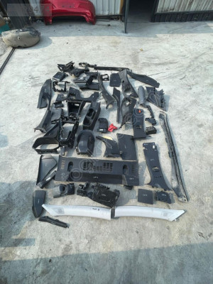 RENAULT CLİO5 İÇ PLASTİKLER