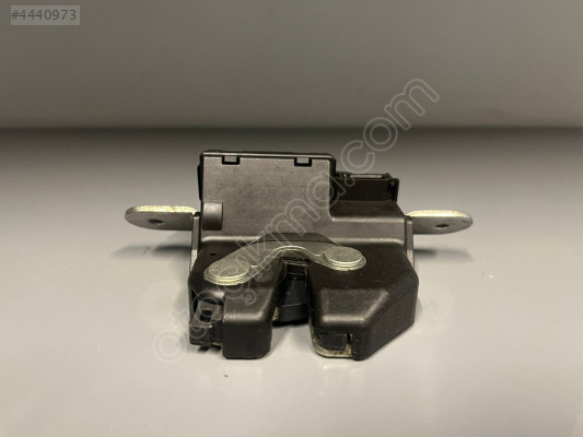 FİAT EGEA SEDAN BAGAJ KİLİDİ ORJİNAL 55701971