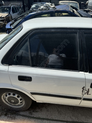 COROLLA AE92 FINDIK KASA SAĞ ARKA KAPI ÇIKMA ORJ