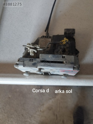 Opel Corsa d çıkma arka sol kapı kilidi
