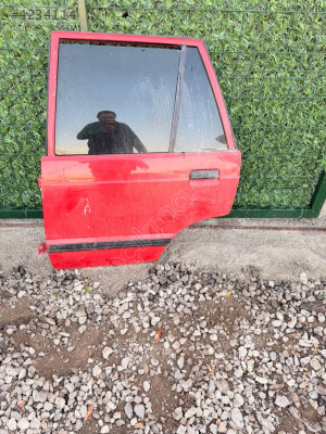 Suzuki Alto sol arka kapı