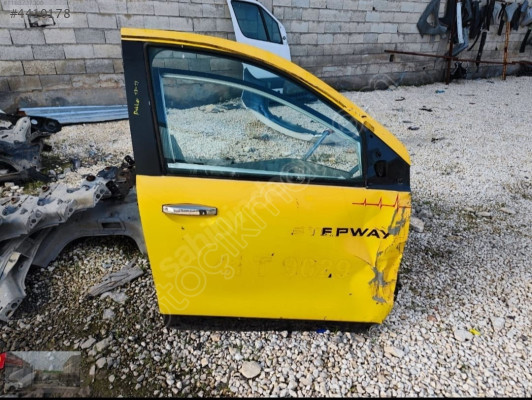 Dacia Dokker ön sağ kapı