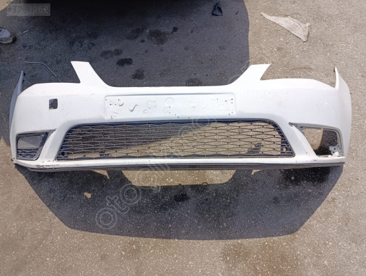 SEAT LEON ÖN TAMPON ORJİNAL ÇIKMA