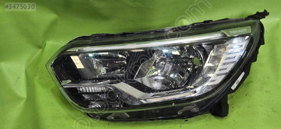 2022 2025 Renault Express sol ön far çıkma