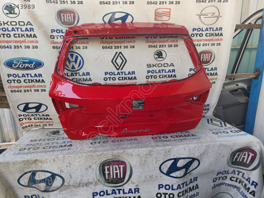 Seat Arona bagaj kapağı