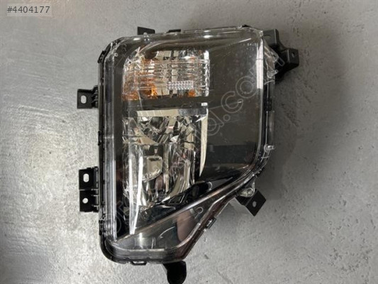 8315A058 L200 SAĞ SİS LAMBASI 19-22