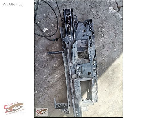 RENAULT MEGANE 4 ÖN PANEL TAMPON DEMİRİ ORİJİNAL ÇIKMA