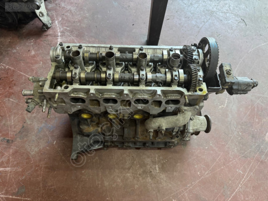 Toyota corolla 1.6 enjeksiyonlu komple motor
