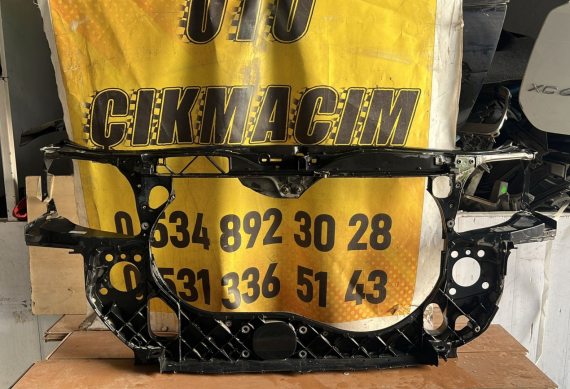 AUDİ A4 2005-2008 ÖN PANEL