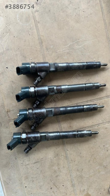 IVECO DAİLY 2,3 ENJEKTÖR ÇIKMA 0445110273