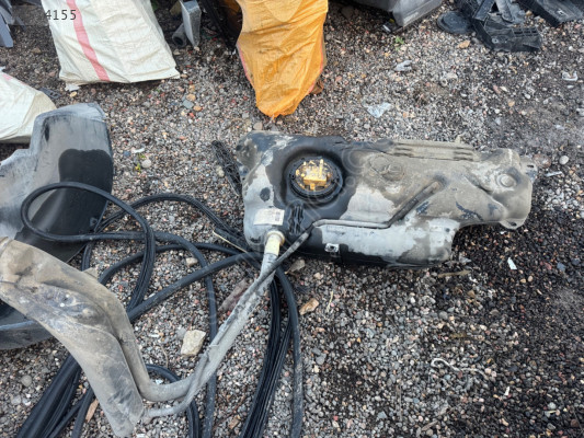 Peugeot 207 Benzin Deposu Orjinal