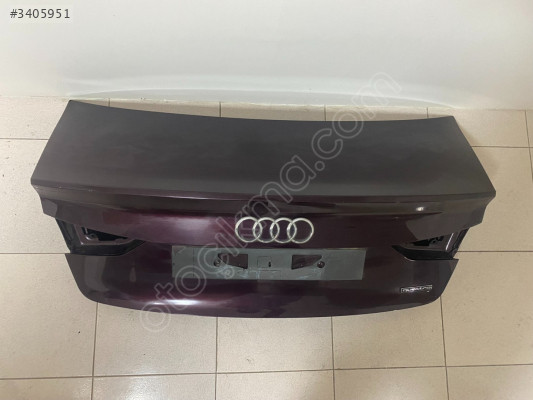 AUDİ A3 SEDAN BAGAJ KAPAĞI ÇIKMA ORJİNAL