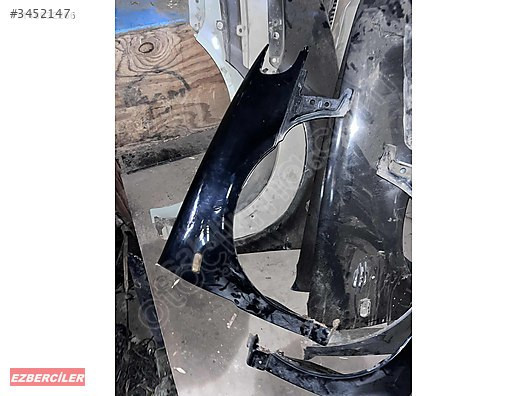 Volkswagen 98 Polo HB Sağ ve Sol Çamurluk Orijinal