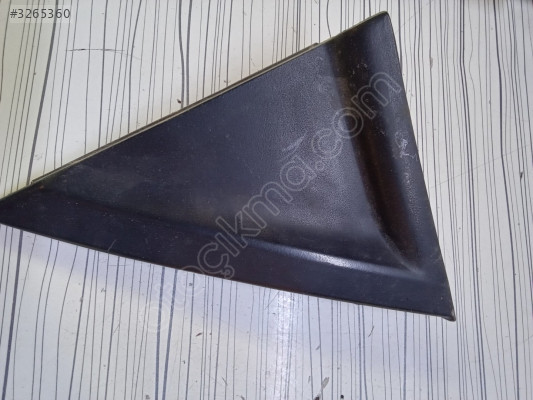 KIA Cerato Sağ Arka Kapı Cam Köşe Bakaliti 83840-2F000