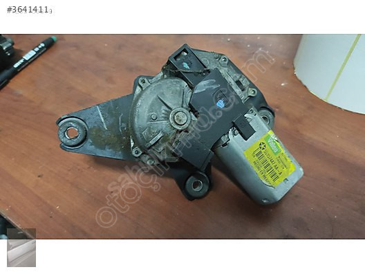 DODGE NİTRO ARKA SİLECEK MOTORU 55157447