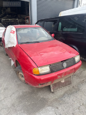 POLO CLASSİC KAPUT ÇAMURLUK FAR PANJUR TAMPON ÖN SET KIRMIZI RENK