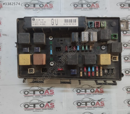 OPEL ASTRA H 1.3 CRDI 2011 SİGORTA KUTUSU 13206748 - 5DK008668-4