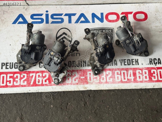 Peugeot 407 silecek motoru çıkma