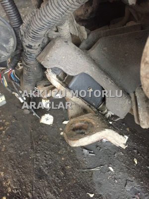 ISUZU DMAX EURO5 ÇIKMA MOTOR KULAĞI                    (XS708S25)