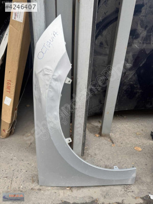 SKODA OCTAVİA SAĞ ÖN ÇAMURLUK ORİJİNAL ÇIKMA 2020-2024