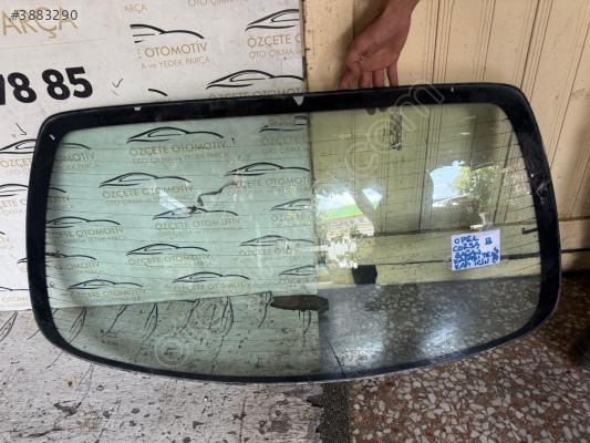 OPEL CORSA B BAGAJ CAMI ORJİNAL ÇIKMA 97-01 MODEL 3 KAPILI ARAÇ