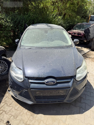 Kazalı hasarlı Ford Focus dizel ister parça ister komple