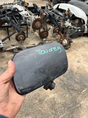 VOLKSWAGEN TOUAREG DEPO KAPAĞI