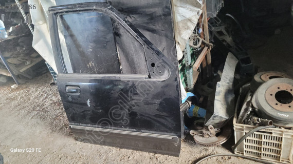 Ford explorer sağ ön kapı