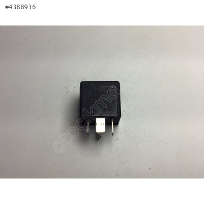 Ford Focus Mondeo Röle V23136B1X66 2S7T14B192AA