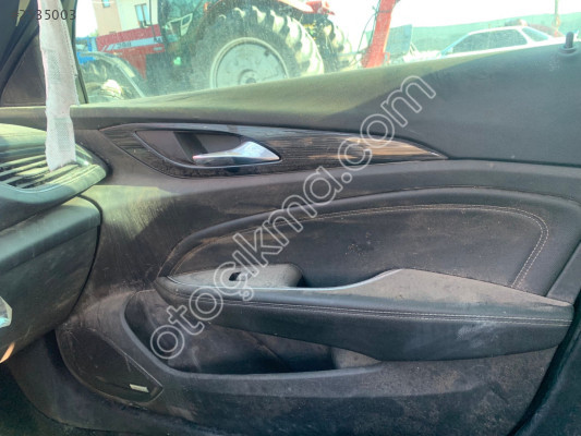 Opel insignia kapı döşemesi