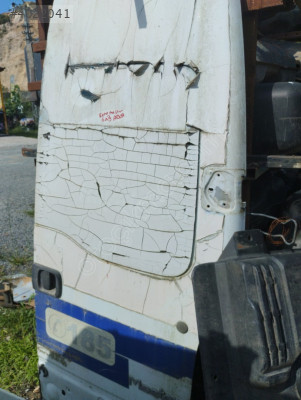 Renault Master sağ arka cam
