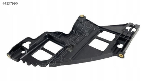 Vw Golf 6 Sağ Tampon Braketi  2009-2012 5K0807228A