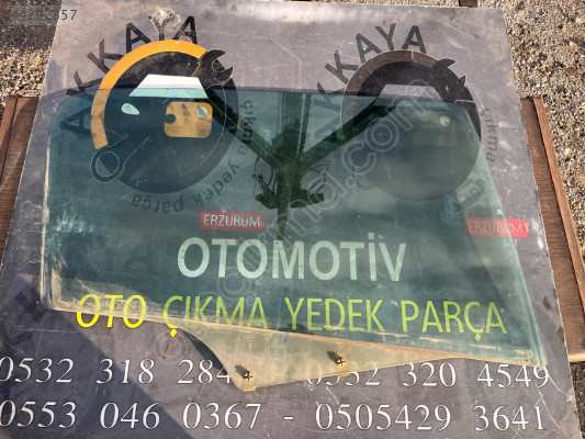 Peugeot 307 Sağ Arka Kapı Camı Orjinal Çıkma
