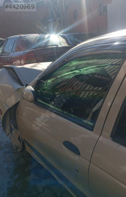 renault megane 1 sol ön kapı